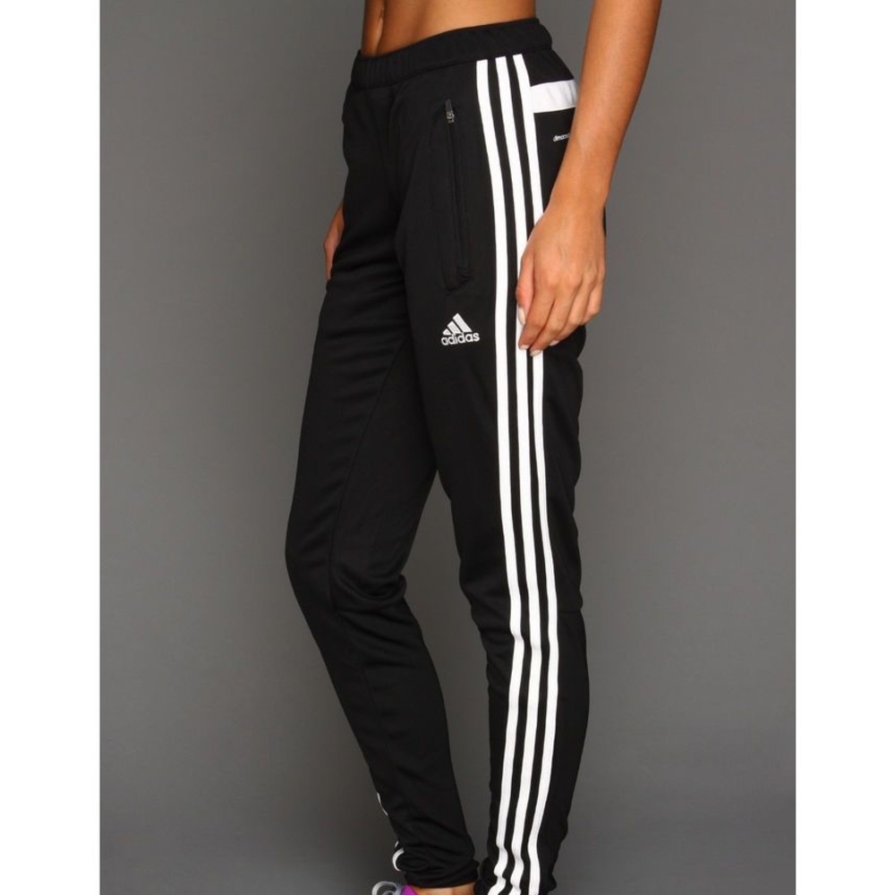 ⚽️ ADIDAS soccer pants